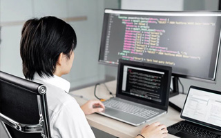 樟树 ,php声明和调用变量的符号是什么？
